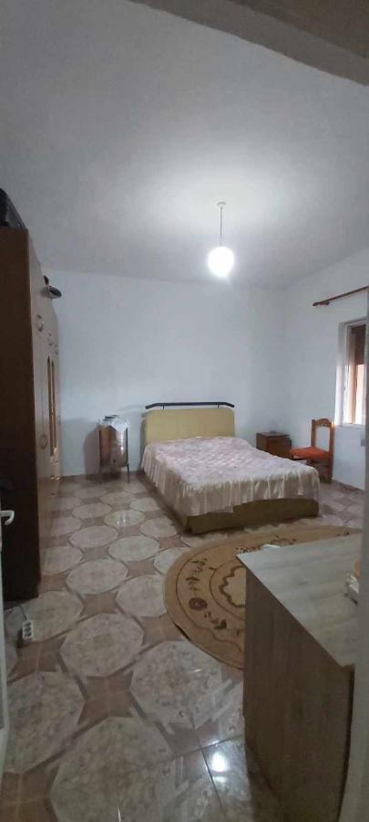 Guest House Aferdita Beqiri Berat Bagian luar foto